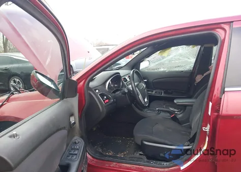 2012 Chrysler 200 Touring из США, поврежденный, VIN 1C3CCBBB4CN271153